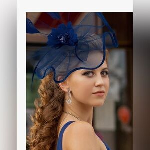 NEW Fascinator Navy Blue Hat with navy blue accents